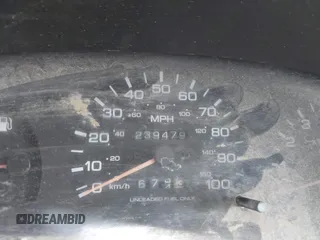 1995 Nissan Frontier z VIN 1N6SD11S5SC362519, wystawiony jako IAAI lot #42034630 z przebiegiem 239 479 mil mil oraz . Historia ofert i sprzedaży dostępna na DreamBid. Obrazek 7.