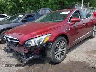 2017 Buick LaCrosse Premium z VIN 1G4ZR5SS2HU171941, wystawiony jako IAAI lot #42290705 z przebiegiem 53 828 mil mil oraz . Historia ofert i sprzedaży dostępna na DreamBid. Obrazek 6.