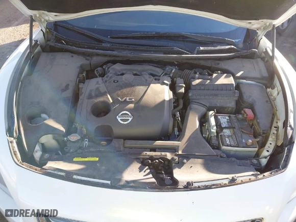 2014 Nissan Maxima 3.5 S with VIN 1N4AA5AP5EC433321, listed as a IAAI auction lot 41136773 with 98,019 mi miles. Bid and sale history available at carsss.com. Image 10.