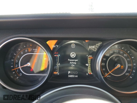 2018 Jeep Wrangler Unlimited Sahara with VIN 1C4HJXEG6JW112198, listed as a Copart auction lot 63412775 with 34,853 mi miles and Salvage title. Bid and sale history available at DreamBid. Image 9.