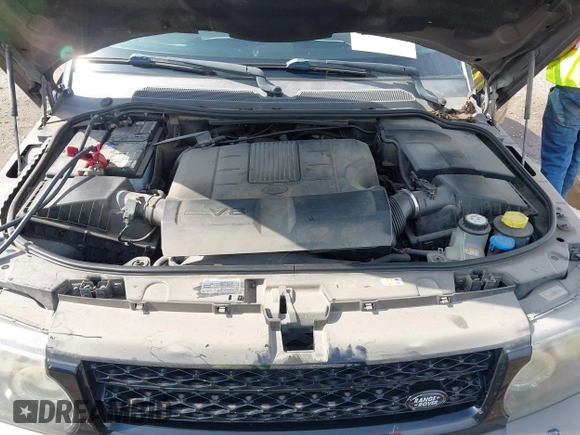 2013 Land Rover Range Rover Sport HSE Lux with VIN SALSK2D42DA788963, listed as a IAAI auction lot 42526592 with 150,522 mi miles and . Bid and sale history available at DreamBid. Image 10.
