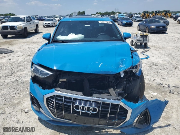 2020 Audi Q3 S line Premium Plus with VIN WA1EECF36L1004153, listed as a Copart auction lot 60377034 with 100,207 mi miles and Salvage Title. Bid and sale history available at carsss.com. Image 5.