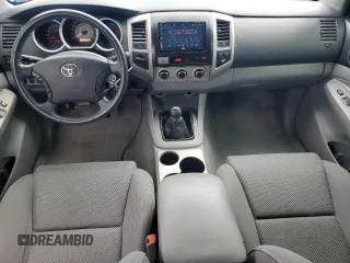 2005 Toyota Tacoma with VIN 5TEUU42N65Z073063, listed as a Copart auction lot 54052075 with 207,440 mi miles and Clean Title. Bid and sale history available at DreamBid. Image 8.