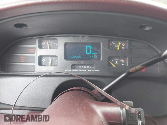 1996 Chevrolet Caprice 1SA Special Value z VIN 1G1BL52P2TR170330, wystawiony jako IAAI lot #42179740 z przebiegiem 169 555 mil mil oraz . Historia ofert i sprzedaży dostępna na DreamBid. Obrazek 7.