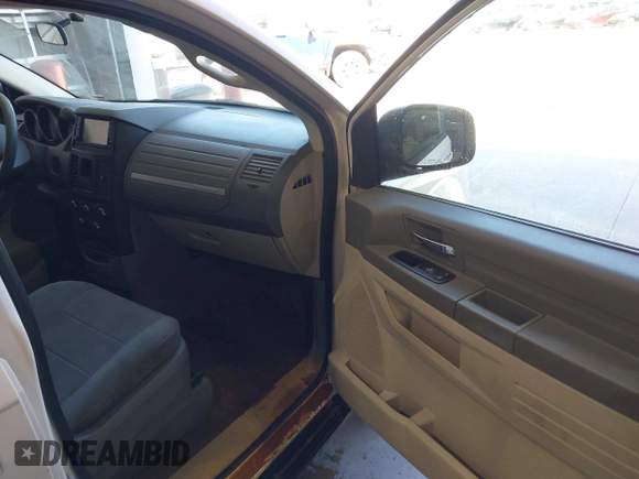 2009 Dodge Grand Caravan SE с VIN 1D8HN44E99B502333, выставлен на аукционе IAAI как лот 42015229 с пробегом 158 483 миль миль и . История ставок и продаж доступна на DreamBid. Изображение 5.