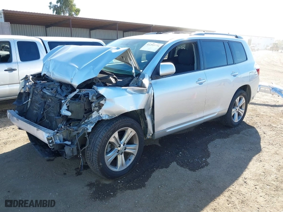2009 Toyota Highlander Sport with VIN JTEES43A192136906, listed as a IAAI auction lot 41293774 with 195,321 mi miles. Bid and sale history available at carsss.com. Image 18.