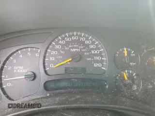 2005 Chevrolet Suburban LS with VIN 3GNFK16Z65G261496, listed as a Copart auction lot 80455624 with 139,102 mi miles and Salvage Title. Bid and sale history available at carsss.com. Image 9.