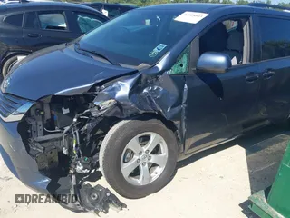 2017 Toyota Sienna LE Auto Access Seat with VIN 5TDKZ3DC3HS869446, listed as a IAAI auction lot 41828033 with 61,082 mi miles and . Bid and sale history available at DreamBid. Image 17.