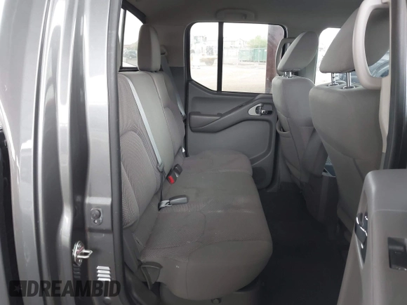 2019 Nissan Frontier SV z VIN 1N6AD0ER2KN759977, wystawiony jako IAAI lot #41797970 z przebiegiem 60 226 mil mil oraz . Historia ofert i sprzedaży dostępna na DreamBid. Obrazek 8.
