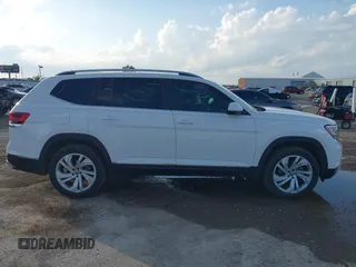 2021 Volkswagen Atlas SEL with VIN 1V2BR2CAXMC522670, listed as a IAAI auction lot 42110724 with 58,802 mi miles and . Bid and sale history available at DreamBid. Image 13.