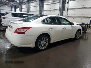 2010 Nissan Maxima SV with VIN 1N4AA5AP3AC861818, listed as a Copart auction lot 60893845 with 164,817 mi miles and Salvage title. Bid and sale history available at DreamBid. Image 3.