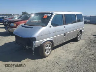 2002 Volkswagen EuroVan с VIN WV2KB47012H070127, выставлен на аукционе Copart как лот 72076154 с пробегом Не указан миль и Чистый • Clean title. История ставок и продаж доступна на DreamBid. Изображение 1.