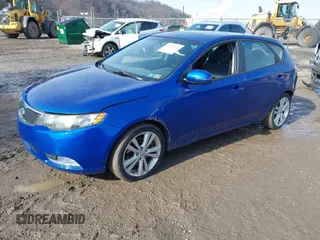 2013 Kia Forte SX с VIN KNAFW5A36D5690244, выставлен на аукционе IAAI как лот 41589616 с пробегом 108 094 миль миль и . История ставок и продаж доступна на DreamBid. Изображение 2.