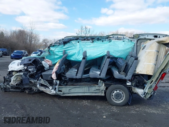 2018 Ford Transit Passenger XL with VIN 1FMZK1CM0JKB21599, listed as a IAAI auction lot 41511852 with Not provided miles and . Bid and sale history available at DreamBid. Image 15.
