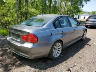 2009 BMW 3 Series 328i xDrive with VIN WBAPK735X9A449375, listed as a Copart auction lot 58939475 with 255,512 mi miles and Non repairable. Bid and sale history available at DreamBid. Image 3.