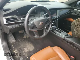 2017 Cadillac CT6 Premium Luxury AWD z VIN 1G6KF5RSXHU177641, wystawiony jako Copart lot #65223895 z przebiegiem 52 825 mil mil oraz Szkoda całkowita • Salvage title. Historia ofert i sprzedaży dostępna na DreamBid. Obrazek 8.