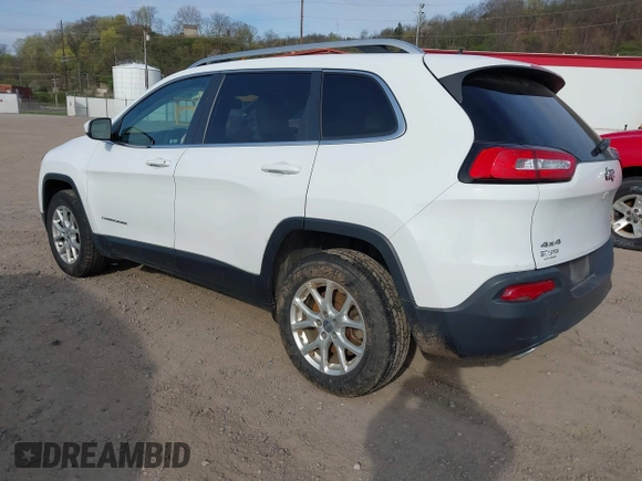 2016 Jeep Cherokee Latitude with VIN 1C4PJMCS1GW242545, listed as a IAAI auction lot 42048421 with 84,667 mi miles and . Bid and sale history available at carsss.com. Image 3.