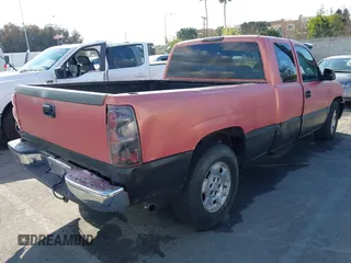 2000 Chevrolet Silverado 1500 with VIN 2GCEC19W6Y1117267, listed as a IAAI auction lot 41414335 with 255,802 mi miles and . Bid and sale history available at DreamBid. Image 4.