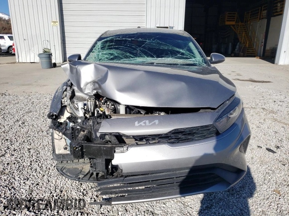 2024 Kia Forte LXS with VIN 3KPF24AD8RE713276, listed as a Copart auction lot 45992225 with 16,888 mi miles and Salvage Title. Bid and sale history available at carsss.com. Image 5.