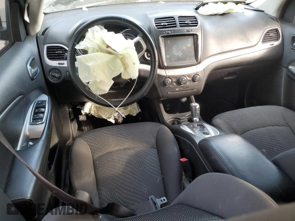 2018 Dodge Journey SXT with VIN 3C4PDCBG1JT252021, listed as a Copart auction lot 75823224 with 82,840 mi miles and Salvage title. Bid and sale history available at DreamBid. Image 8.