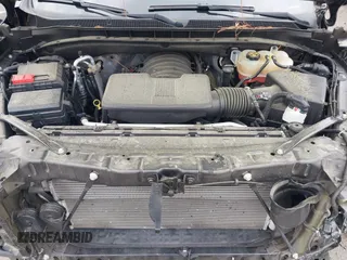 2022 Chevrolet Suburban Z71 with VIN 1GNSKDKD7NR345224, listed as a IAAI auction lot 42007246 with 50,300 mi miles and . Bid and sale history available at DreamBid. Image 10.