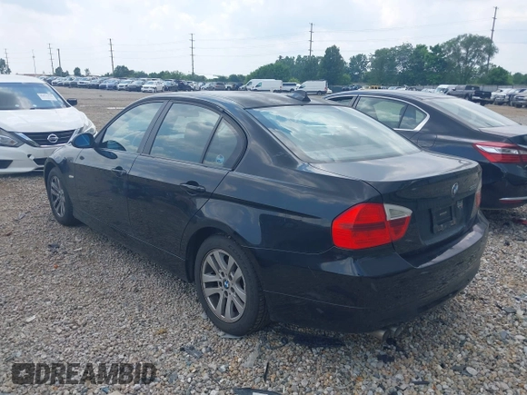 2007 BMW 3 Series 328i with VIN WBAVA33507PG39542, listed as a IAAI auction lot 42624478 with 127,350 mi miles and . Bid and sale history available at DreamBid. Image 3.