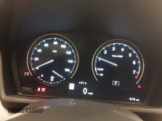 2022 BMW X1 xDrive28i с VIN WBXJG9C08N5U68877, выставлен на аукционе IAAI как лот 41363443 с пробегом 39 104 миль миль и . История ставок и продаж доступна на DreamBid. Изображение 7.