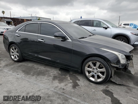 2015 Cadillac ATS Luxury RWD z VIN 1G6AB5RX2F0131034, wystawiony jako Copart lot #54447025 z przebiegiem 120 412 mil mil oraz Szkoda całkowita • Salvage title. Historia ofert i sprzedaży dostępna na DreamBid. Obrazek 4.