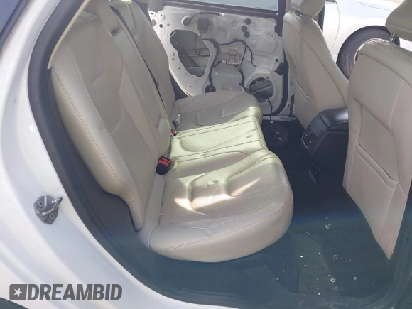 2018 Ford Fusion Titanium with VIN 3FA6P0RU2JR246812, listed as a IAAI auction lot 42157030 with 168,680 mi miles and . Bid and sale history available at DreamBid. Image 8.