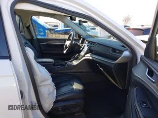 2022 Jeep Grand Cherokee Limited z VIN 1C4RJKBG7N8622646, wystawiony jako IAAI lot #41322751 z przebiegiem 37 728 mil mil oraz . Historia ofert i sprzedaży dostępna na DreamBid. Obrazek 5.