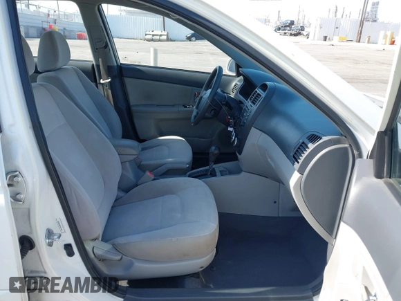 2009 Kia Spectra LX z VIN KNAFE222995623894, wystawiony jako IAAI lot #42385181 z przebiegiem 119 030 mil mil oraz . Historia ofert i sprzedaży dostępna na DreamBid. Obrazek 5.