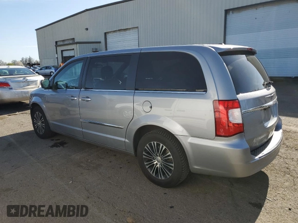 2014 Chrysler Town & Country S with VIN 2C4RC1HG6ER109095, listed as a Copart auction lot 51100365 with 123,641 mi miles and Salvage Title. Bid and sale history available at carsss.com. Image 2.