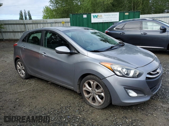 2013 Hyundai Elantra z VIN KMHD35LE3DU075234, wystawiony jako Copart lot #57754185 z przebiegiem 107 040 mil mil oraz Szkoda całkowita • Salvage title. Historia ofert i sprzedaży dostępna na DreamBid. Obrazek 4.