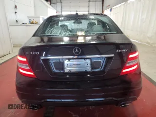 2014 Mercedes-Benz C 300 Sport with VIN WDDGF8AB5EA956772, listed as a Copart auction lot 51590945 with 85,121 mi miles and Clean Title. Bid and sale history available at DreamBid. Image 6.