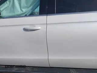 2019 Ford Expedition Max XLT с VIN 1FMJK1HTXKEA54863, выставлен на аукционе IAAI как лот 40925532 с пробегом Не указан миль и . История ставок и продаж доступна на DreamBid. Изображение 14.
