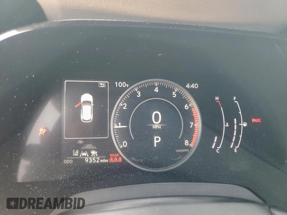 2024 Lexus RX 350 with VIN 2T2BAMBA9RC045973, listed as a Copart auction lot 59936185 with 9,352 mi miles and Salvage title. Bid and sale history available at DreamBid. Image 9.