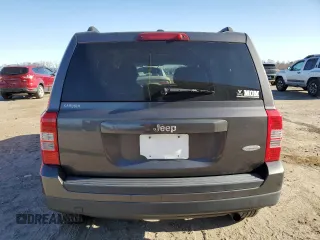 2017 Jeep Patriot Latitude with VIN 1C4NJPFB4HD102927, listed as a Copart auction lot 49469325 with 84,335 mi miles and Salvage Title. Bid and sale history available at DreamBid. Image 6.