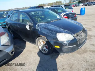 2006 Volkswagen Jetta Sedan Value Edition with VIN 3VWPF71KX6M792523, listed as a IAAI auction lot 41766781 with 999,999 mi miles. Bid and sale history available at carsss.com. Image 1.