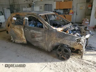 2022 Jeep Compass Sport z VIN 3C4NJDAB5NT221131, wystawiony jako Copart lot #43779025 z przebiegiem Nie podano mil oraz Nie do naprawy • Non repairable. Historia ofert i sprzedaży dostępna na DreamBid. Obrazek 4.
