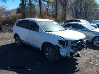 2020 Mitsubishi Outlander ES z VIN JA4AD2A33LZ044887, wystawiony jako IAAI lot #41649411 z przebiegiem 63 834 mil mil oraz . Historia ofert i sprzedaży dostępna na DreamBid. Obrazek 1.