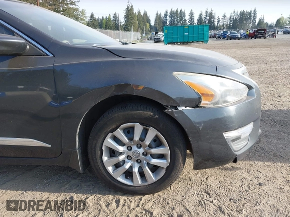 2015 Nissan Altima 2.5 SV with VIN 1N4AL3AP1FC171037, listed as a IAAI auction lot 42127356 with 89,673 mi miles. Bid and sale history available at carsss.com. Image 6.