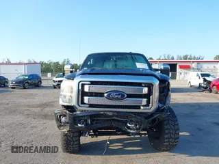 2015 Ford F-250 Lariat с VIN 1FT7W2BT0FEC39981, выставлен на аукционе IAAI как лот 42201173 с пробегом 68 199 миль миль и . История ставок и продаж доступна на DreamBid. Изображение 6.