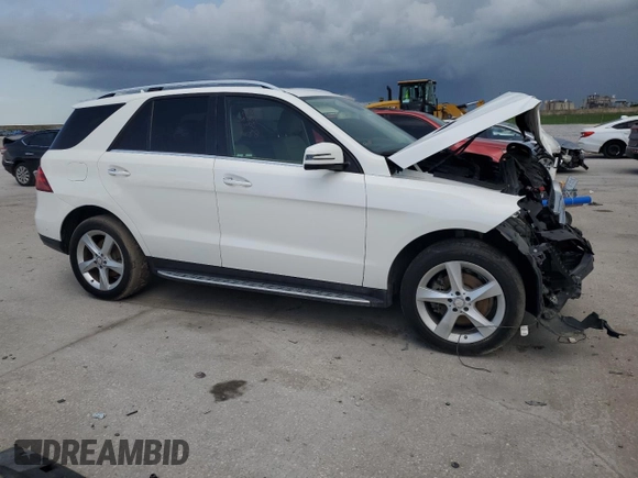 2017 Mercedes-Benz GLE 350 with VIN 4JGDA5JB0HA898208, listed as a Copart auction lot 61743115 with 104,562 mi miles and Salvage title. Bid and sale history available at DreamBid. Image 4.