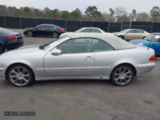 2001 Mercedes-Benz CLK-Class 3.2L with VIN WDBLK65G81T083711, listed as a IAAI auction lot 41197334 with 215,544 mi miles. Bid and sale history available at carsss.com. Image 14.