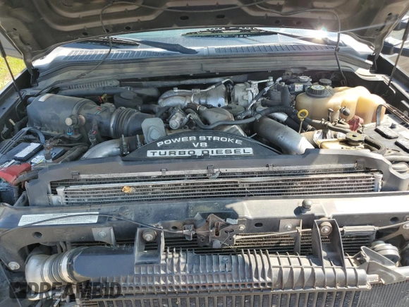 2008 Ford F-250 XL z VIN 1FTSW21R98ED16222, wystawiony jako Copart lot #58410105 z przebiegiem 223 806 mil mil oraz Szkoda całkowita • Salvage title. Historia ofert i sprzedaży dostępna na DreamBid. Obrazek 11.