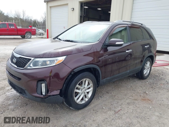 2015 Kia Sorento LX with VIN 5XYKT4A77FG587237, listed as a IAAI auction lot 41748791 with 214,454 mi miles. Bid and sale history available at carsss.com. Image 6.