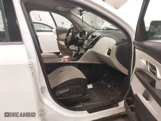 2014 Chevrolet Equinox LS with VIN 2GNFLEEK0E6104907, listed as a IAAI auction lot 41958176 with 117,215 mi miles. Bid and sale history available at carsss.com. Image 5.