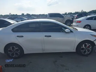 2021 Kia Forte LXS с VIN 3KPF24AD9ME304082, выставлен на аукционе IAAI как лот 42400258 с пробегом 64 053 миль миль и . История ставок и продаж доступна на DreamBid. Изображение 13.