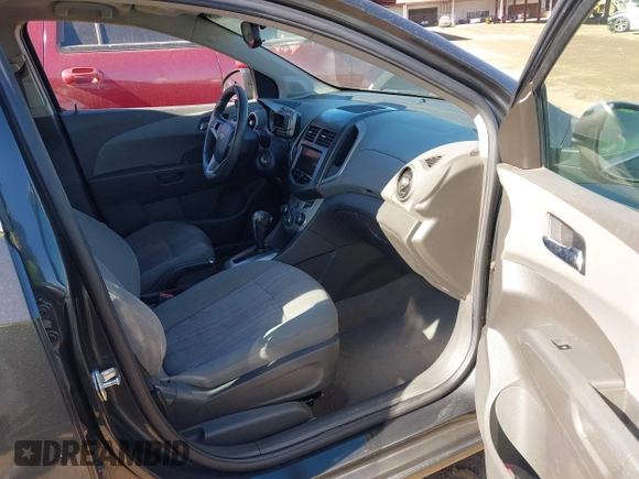 2014 Chevrolet Sonic LT with VIN 1G1JC6SH1E4111523, listed as a IAAI auction lot 41693815 with 147,353 mi miles. Bid and sale history available at carsss.com. Image 5.