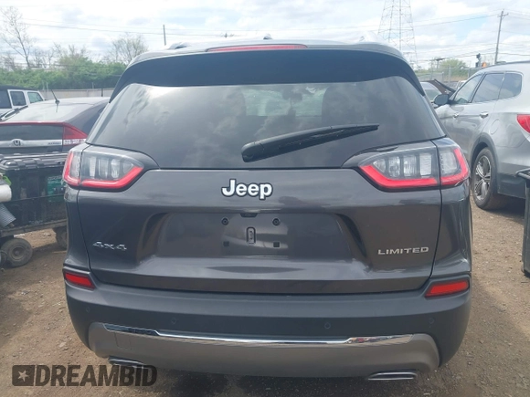 2021 Jeep Cherokee Limited with VIN 1C4PJMDX8MD212475, listed as a IAAI auction lot 42051824 with 31,905 mi miles and . Bid and sale history available at DreamBid. Image 16.